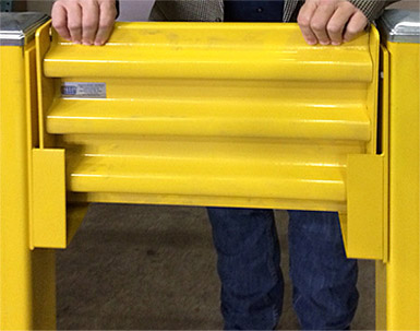 Simply lift straight up to remove rails from pockets